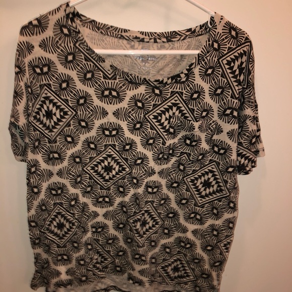 T-shirt with design - Picture 1 of 2